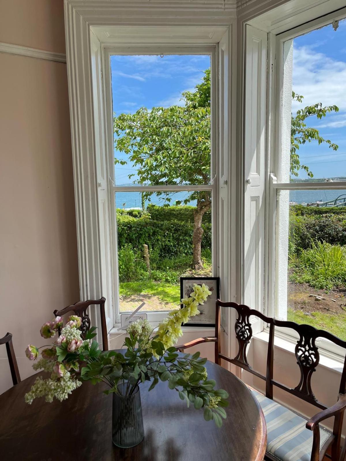 Lynwood House Acomodação com café da manhã Cobh Exterior foto